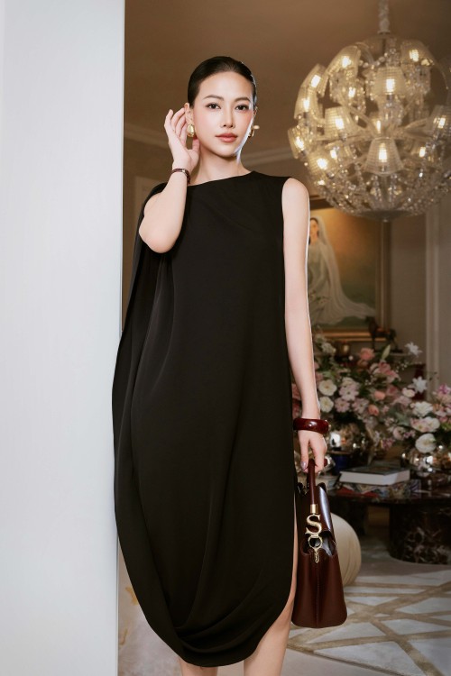 Sixdo Black Silk Loose Dress